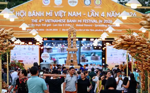 Bánh mì Việt Nam - Từ món ăn đại chúng đến "đại sứ" văn hóa toàn cầu