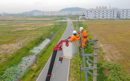 Tăng trưởng hai con số: Cơ hội và thách thức