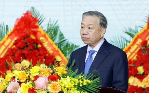 Quân khu 5 đón nhận danh hiệu Anh hùng LLVTND, khẳng định vai trò "phên dậu chiến lược" của Tổ quốc