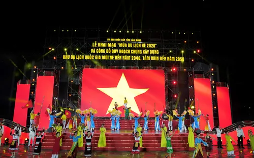 Khai mạc Mùa du lịch hè 2026 và công bố quy hoạch Khu du lịch quốc gia Mũi Né