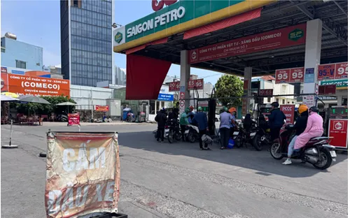 Bán lẻ xăng dầu muốn cộng đủ chi phí vào giá bán