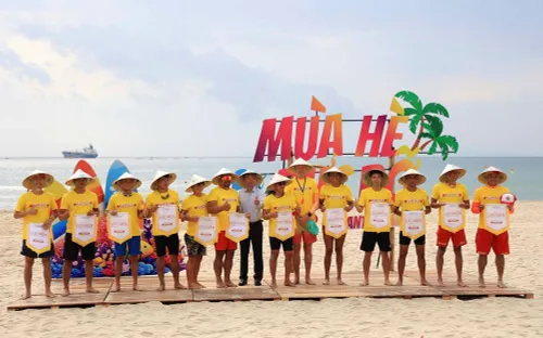 Khai mạc Hội thi cứu hộ biển quốc tế Đà Nẵng 2026, gần 100 vận động viên tranh tài sôi nổi