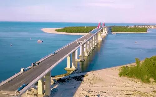 Cầu vượt biển Thuận An: Nhịp cầu nối liền ký ức khải hoàn và khát vọng vươn tầm của cố đô