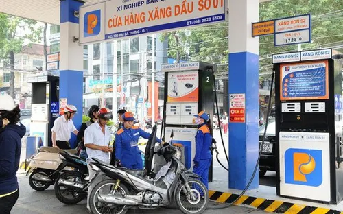 Kéo dài việc giảm thuế nhập khẩu một số mặt hàng xăng dầu về 0% đến 30/6/2026