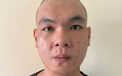 Trộm xe máy của cha ruột mang bán, nam thanh niên ở An Giang bị bắt tạm giam
