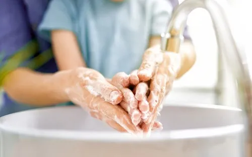 Vệ sinh tay đúng cách – hành động nhỏ mang ý nghĩa lớn trong bảo vệ sức khỏe cộng đồng
