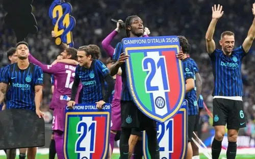 Inter Milan đánh bại Parma, chính thức vô địch Serie A lần thứ 21 trong lịch sử