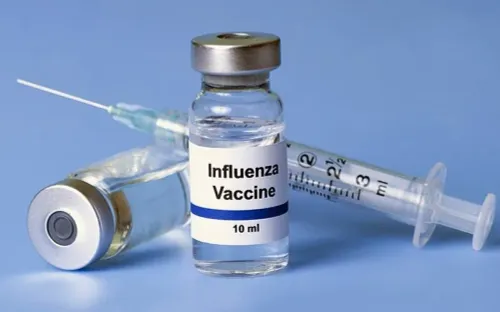 Tiêm vaccine cúm liều cao có thể giúp giảm nguy cơ mắc Alzheimer tới 55%