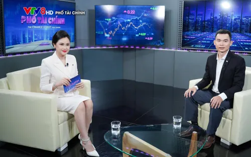 Những nhóm ngành tiềm năng trong bối cảnh còn nhiều thách thức đến từ bên ngoài
