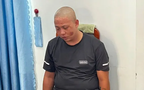 Đối tượng cầm rựa xông vào trụ sở Công an phường chém trọng thương Đại úy đang trực ban