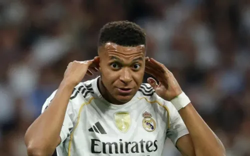 Mbappe chìm trong tranh cãi ở Real Madrid, nguy cơ bị cô lập giữa phòng thay đồ