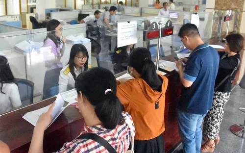 Cắt giảm thủ tục, khơi thông nguồn lực