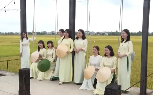 Liên kết, phát triển nông sản gắn với cảnh quan, du lịch