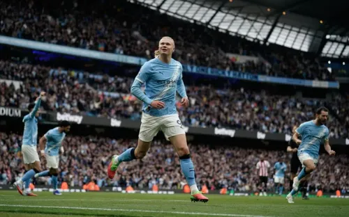 Man City thắng thuyết phục Brentford, tiếp tục gây sức ép lên Arsenal