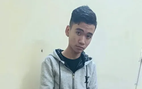 Tạm giam thanh niên 19 tuổi lôi kéo nhóm mang hung khí gây rối ở Cần Thơ