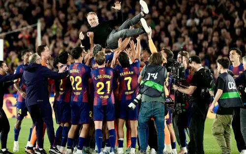 Barcelona đè bẹp Real Madrid, vô địch La Liga sớm 3 vòng đấu
