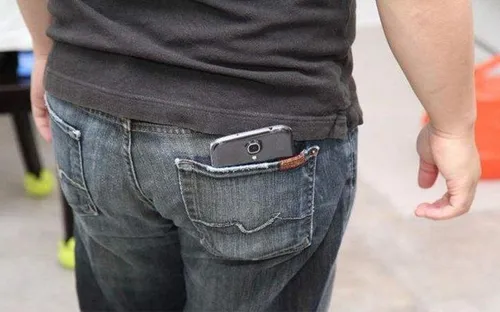 Những vị trí không nên đặt smartphone để tránh nhanh hỏng và ảnh hưởng sức khỏe