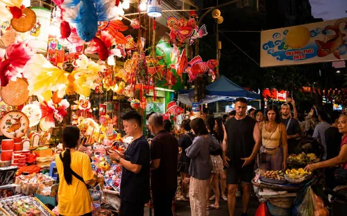 Hà Nội đưa kinh tế đêm đóng góp 5% GRDP vào năm 2030