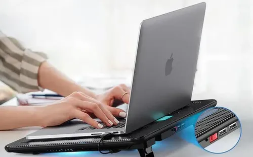 Người dùng laptop có đang lãng phí tiền cho đế tản nhiệt?