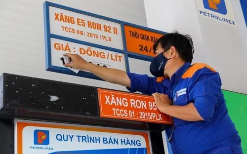 Giá xăng đồng loạt giảm, xăng E5 RON 92 về mức 23.130 đồng/lít