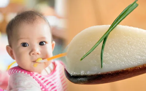 Bác sĩ nhi đồng cảnh báo về trào lưu cho trẻ ăn dặm bằng mỡ heo