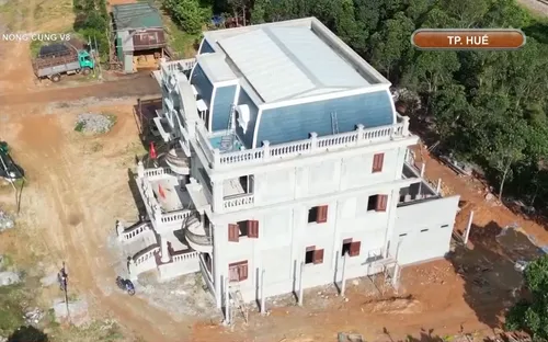 Công trình trái phép tiếp tục xây dựng hạng mục mới
