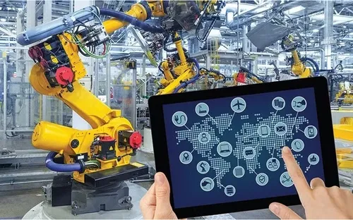 Phấn đấu đến năm 2030, doanh thu ngành công nghiệp công nghệ số đạt tối thiểu 300 tỷ USD