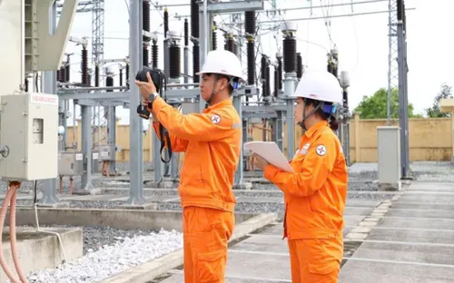 EVNNPC tăng tốc chuyển đổi số, bảo đảm cung ứng điện mùa cao điểm nắng nóng