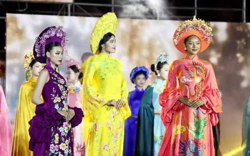“Áo dài Show” - Hành trình 10 năm giữ hồn văn hóa, nâng tầm du lịch Việt