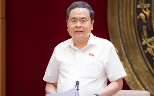 Chủ tịch Quốc hội: Không để tình trạng “luật một đường, nghị định một nẻo”