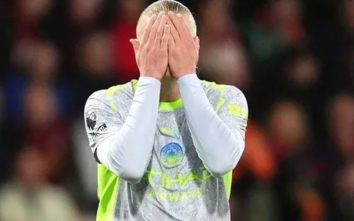 Man City bị Bournemouth cầm hòa, Arsenal đăng quang sớm Ngoại hạng Anh