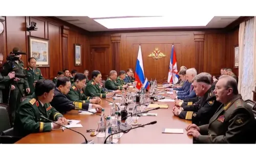 Việt Nam – Liên bang Nga tăng cường hợp tác quốc phòng, khẳng định quan hệ đối tác chiến lược toàn diện