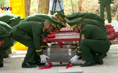 Lễ viếng, truy điệu và an táng hài cốt liệt sĩ quân tình nguyện và chuyên gia Việt Nam hy sinh tại Nước Cộng hòa Dân chủ Nhân dân Lào