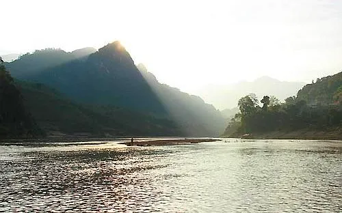 Vẻ đẹp bình yên của Sông Ngang giữa miền quê Phú Thọ