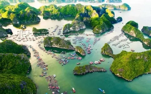 Vịnh Hạ Long tiếp tục khẳng định vị thế biểu tượng du lịch Việt Nam