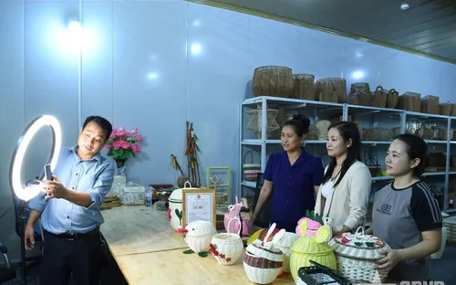 Chuyển đổi số lao động làng nghề