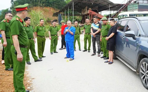 Thái Nguyên: Khởi tố, bắt tạm giam 3 đối tượng dùng súng tự chế bắn vào ô tô