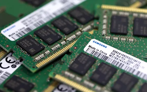 Chip nhớ Trung Quốc tăng tốc toàn cầu, gây áp lực lên Samsung và Micron