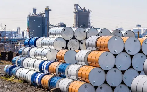 Giá dầu thế giới lao dốc hơn 6% sau tín hiệu hạ nhiệt căng thẳng Mỹ - Iran