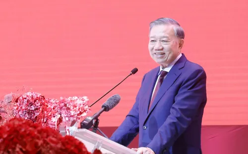 Tổng Bí thư, Chủ tịch nước Tô Lâm gặp gỡ kiều bào tại Thái Lan, khẳng định cộng đồng người Việt là cầu nối hữu nghị hai nước