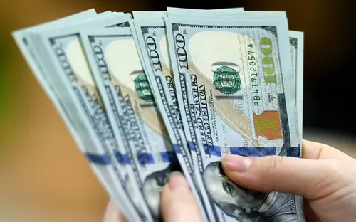 Giá USD trong nước tiếp tục đi lên, thị trường tự do duy trì đà tăng