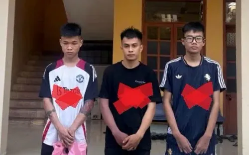 Tạm giữ 3 thanh thiếu niên mang hung khí, phóng xe tốc độ cao gây náo loạn đường phố Hải Phòng