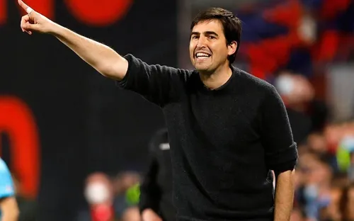 Liverpool tiến gần việc bổ nhiệm Andoni Iraola thay thế Arne Slot