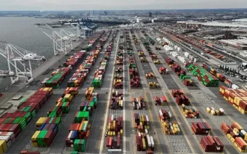 OECD cảnh báo xung đột Trung Đông kéo giảm tăng trưởng kinh tế toàn cầu