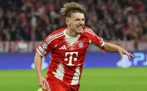 Thần đồng 18 tuổi của tuyển Đức chia tay World Cup 2026 vì chấn thương nghiêm trọng