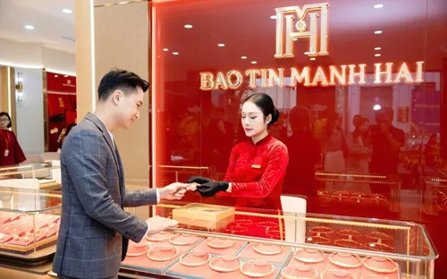 Giá vàng hôm nay (8-6): Dự báo tiếp tục giảm