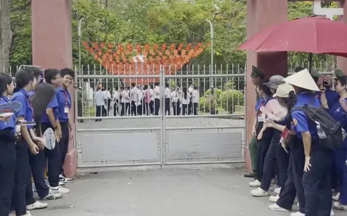 Ngày thi đầu tiên Kỳ thi Tốt nghiệp THPT Quốc gia 2026