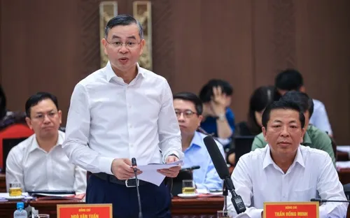 Thủ tướng: Hà Nội phải quyết tâm cao nhất để đạt tăng trưởng 11%