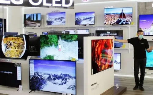 TV giá rẻ bước vào thời kỳ bùng nổ: Màn hình khổng lồ, công nghệ cao, giá dễ tiếp cận