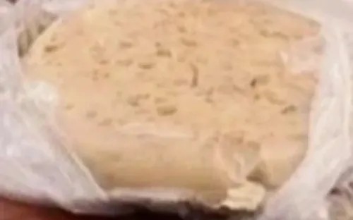 Phát hiện cơ sở dùng hàn the làm bánh đúc bán ra thị trường, thu giữ 22kg sản phẩm